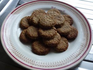 oatcake fish dog biscuits
