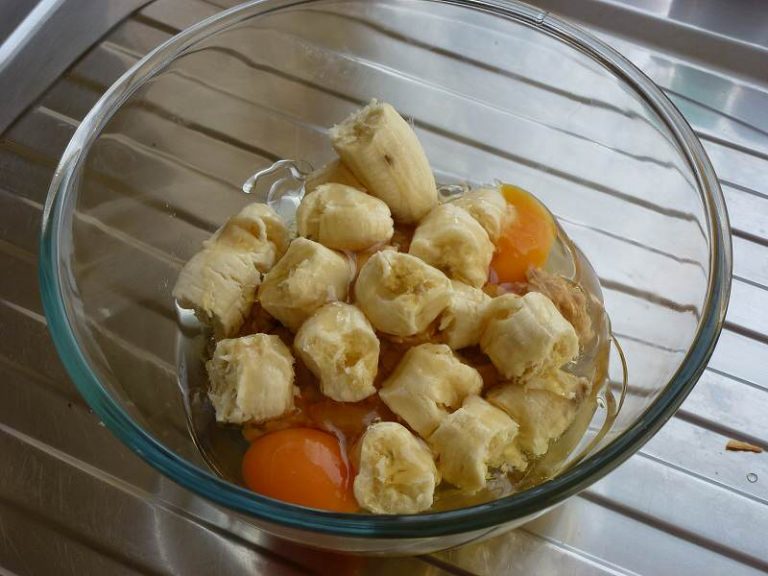 add banana peanut butter and eggs