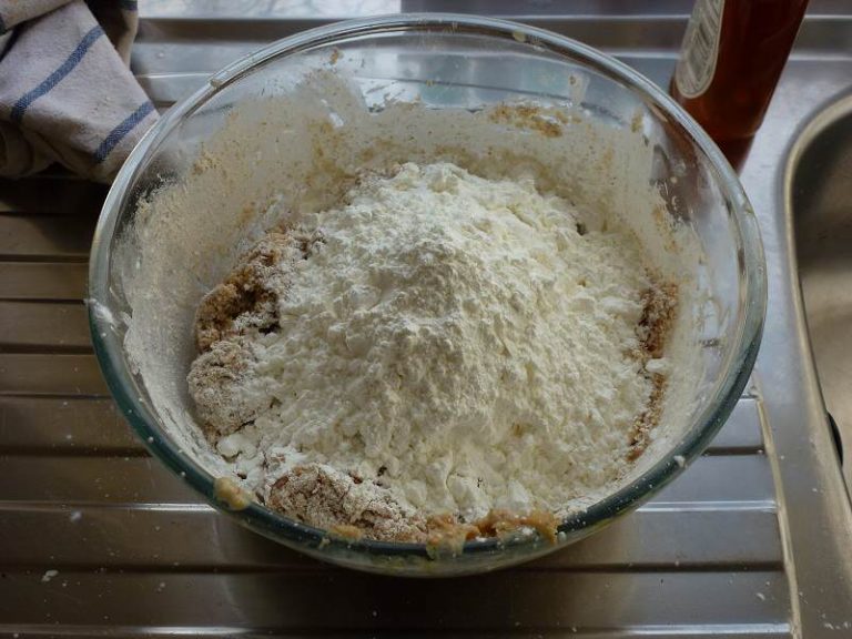 add 200g of cornflour