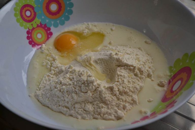 Add egg to pancake recipe