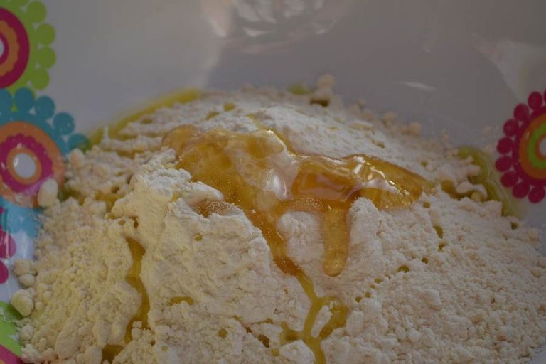 honey and oil