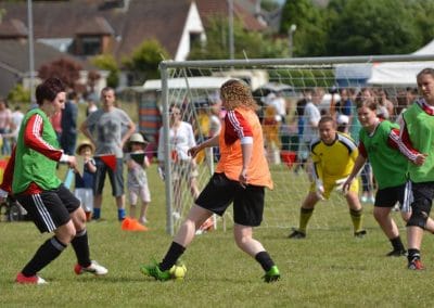 Bishopton FC ladies display