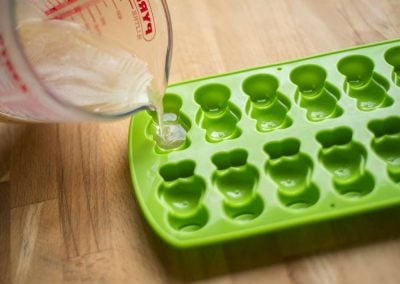 pour broth into mould