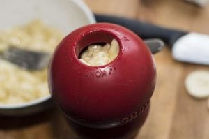 add banana to kong