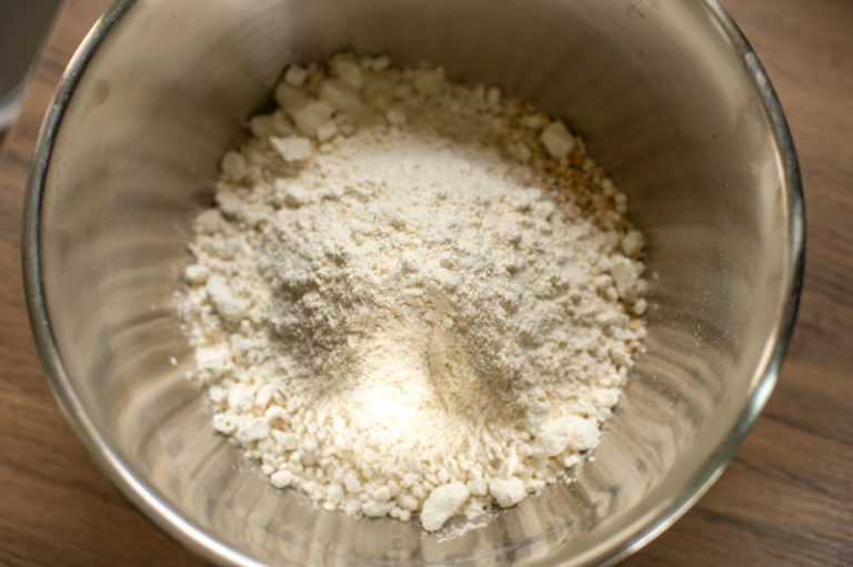 flour and oats in a bowl