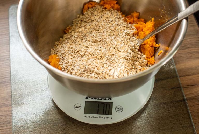 oats in mixing bowl