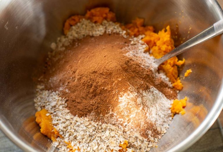 cinnamon in a bowl