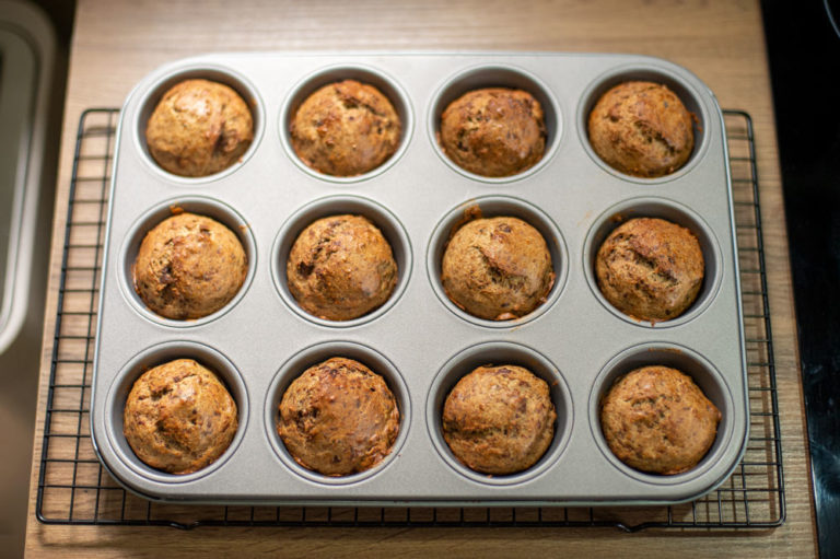 cooked pupcakes in tray